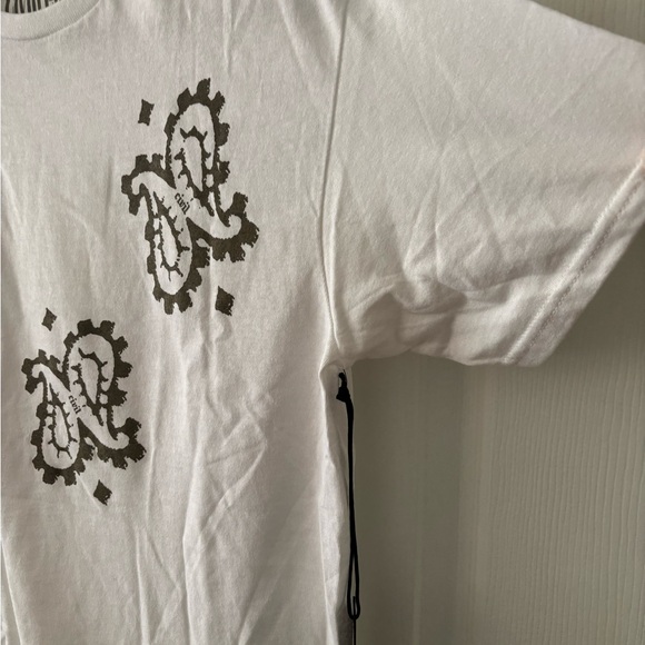 Civil Regime Men’s White T-Shirt with Paisley Print Size Medium BNWT - Picture 3 of 12